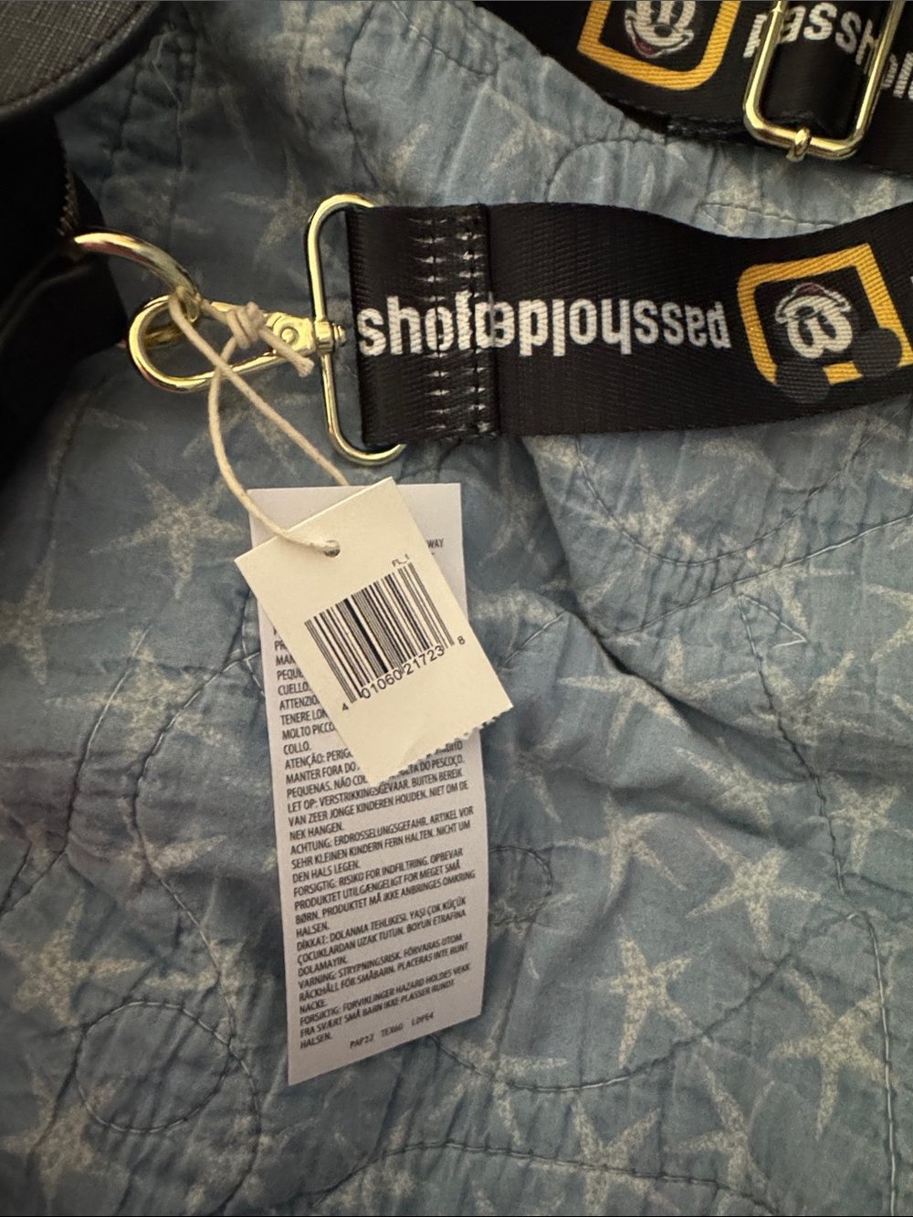 HTF New Walt Disney World Annual Passholder Loungefly Crossbody with Mickey Ears - Picture 9 of 10